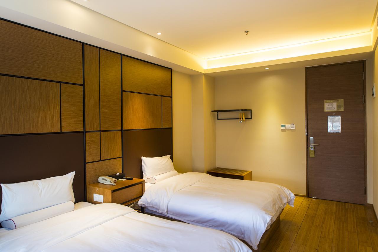 Ji Hotel Shanghai Hongqiao Transport Hub Linkong Zone Kültér fotó